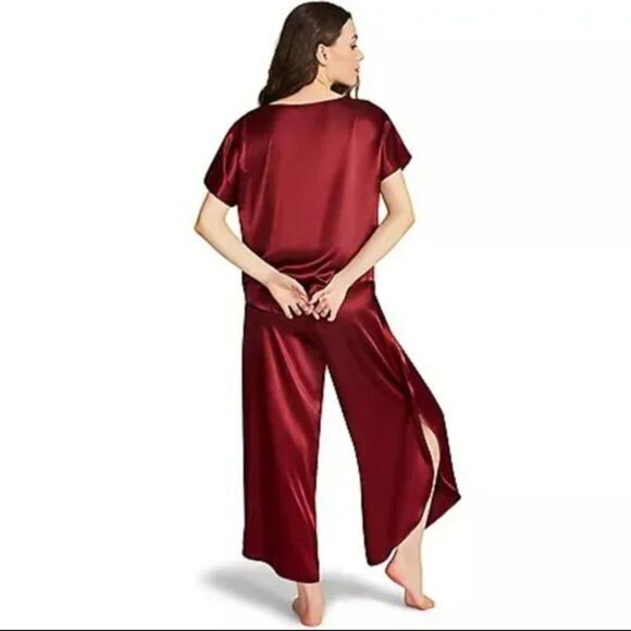 BB Dakota Women's Satin 2-Piece Lounge Set | Large - Picture 2 of 13